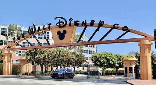 Nhượng quyề license nổi tiếng: The Walt Disney Company