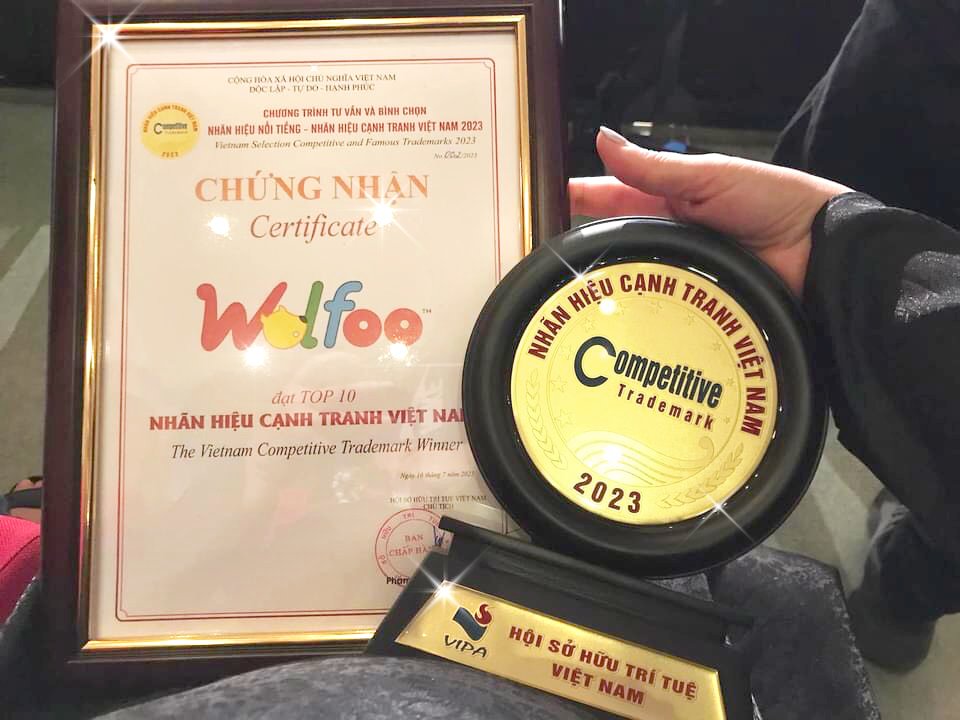 Giấy chứng nhận Wolfoo là TOP 10 nhãn hiệu cạnh tranh nhất Việt Nam
